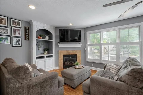 $590,000 | 8408 West 115th Street, Overland Park, KS 66210