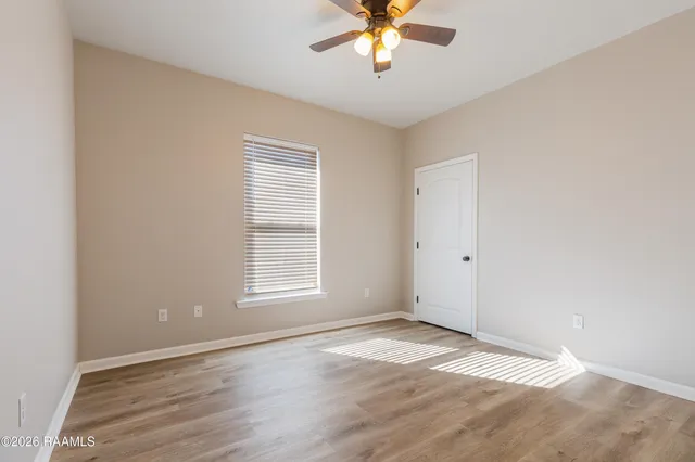 $243,000 | 129 Gray Birch Loop, Youngsville, LA 70592