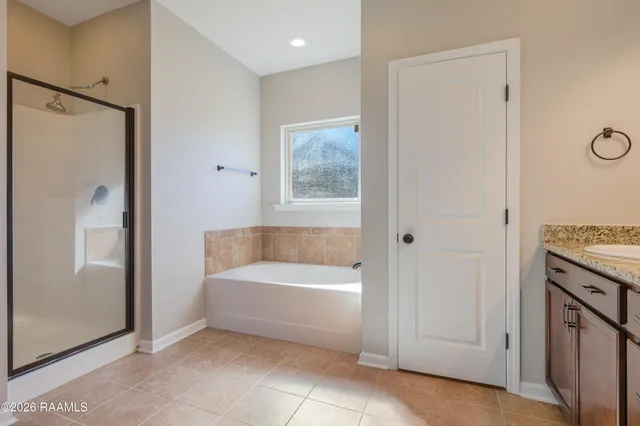 $243,000 | 129 Gray Birch Loop, Youngsville, LA 70592