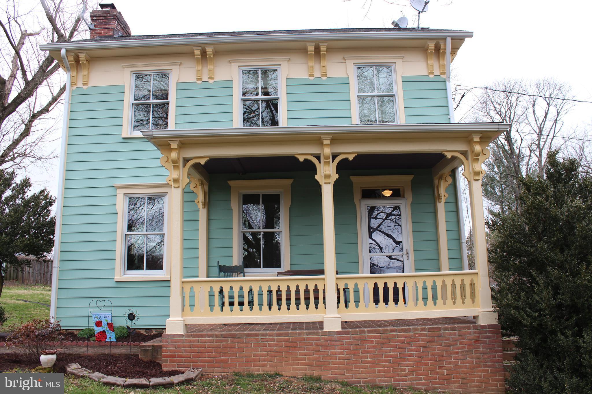 Exterior (Front)