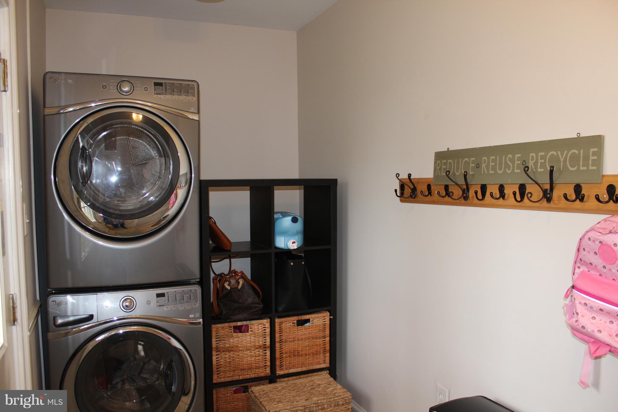 229 Dry Mill Road Southwest Leesburg, VA 20175 - Photo 14 of 28 Mud Room