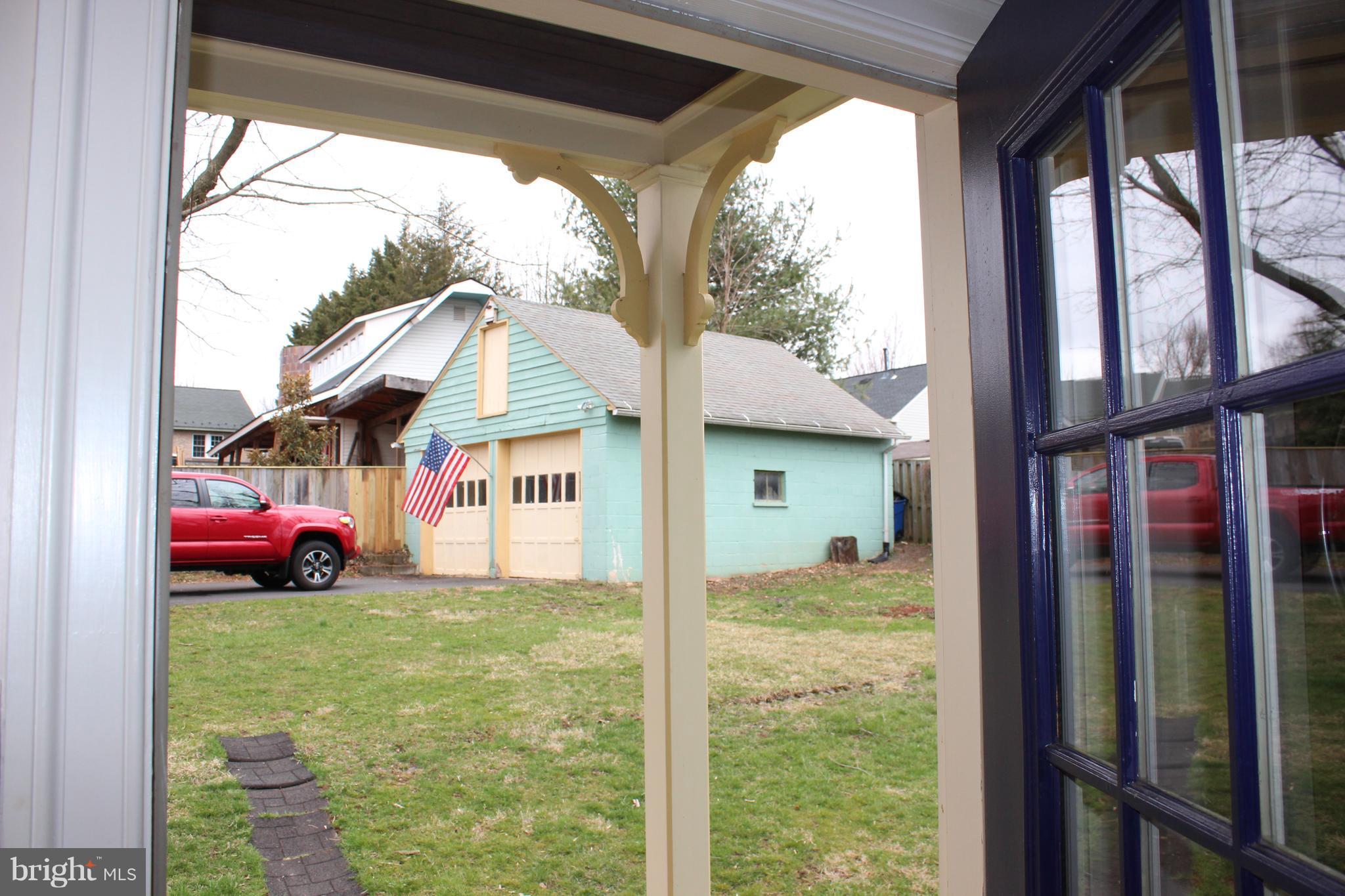 229 Dry Mill Road Southwest Leesburg, VA 20175 - Photo 26 of 28 Side Porch - Looking on to 2 car garge