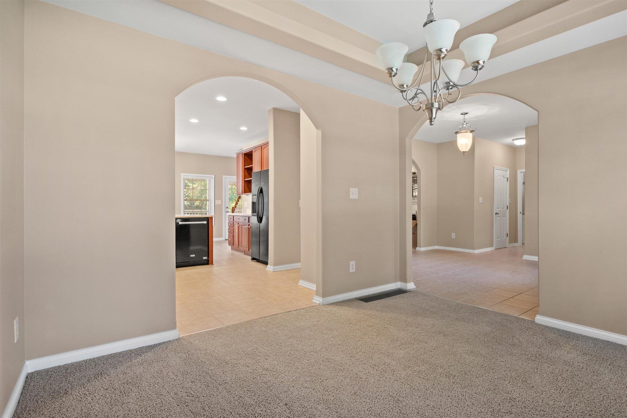 2977 Town Branch Road Lexington, KY 40511 - Photo 5 of 40 05-MG_9187
