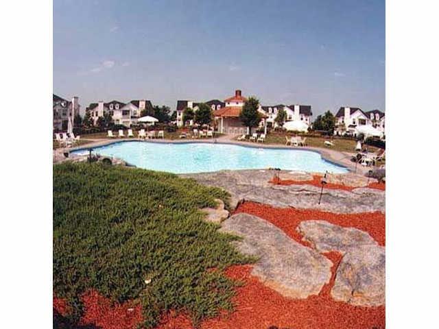 2004 Pointe View Drive Mars, PA 16046 - Photo 5 of 10