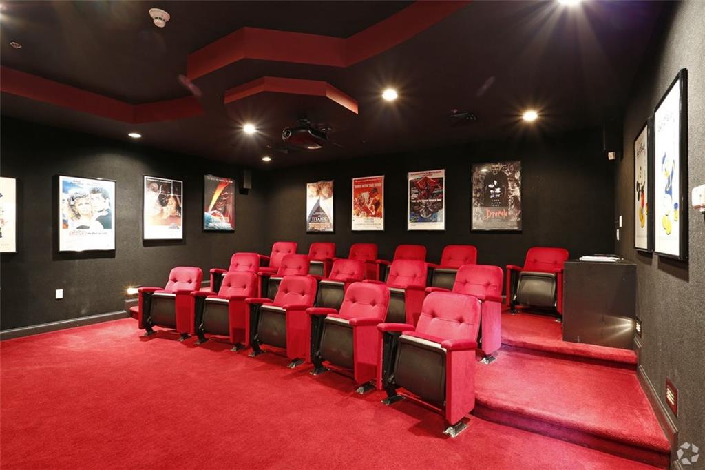 2004 Pointe View Drive Mars, PA 16046 - Photo 9 of 10