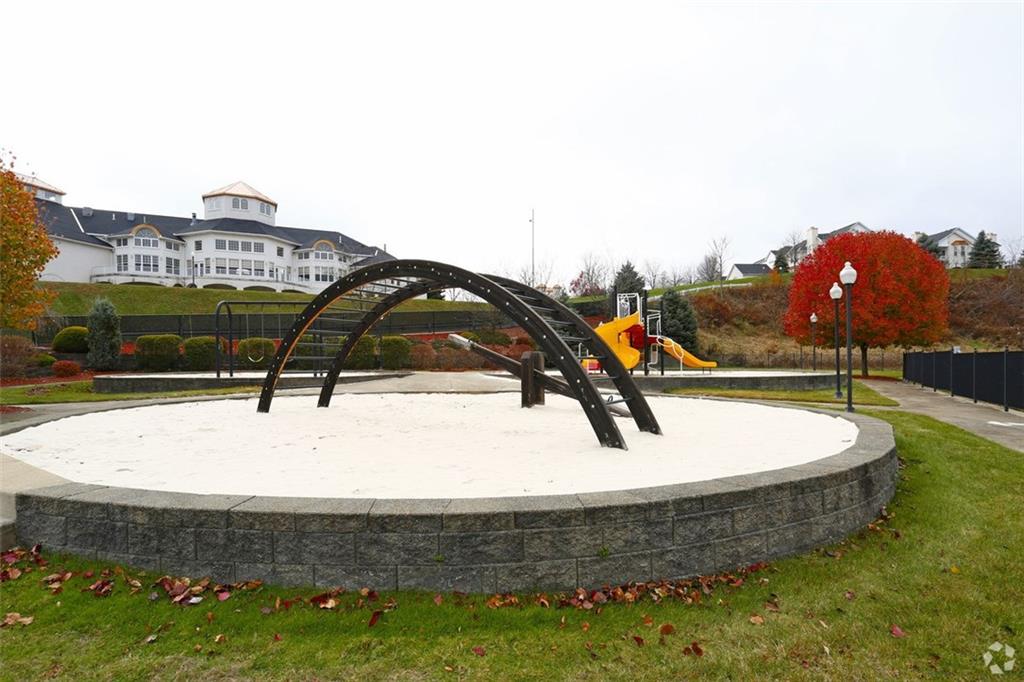 2004 Pointe View Drive Mars, PA 16046 - Photo 10 of 10