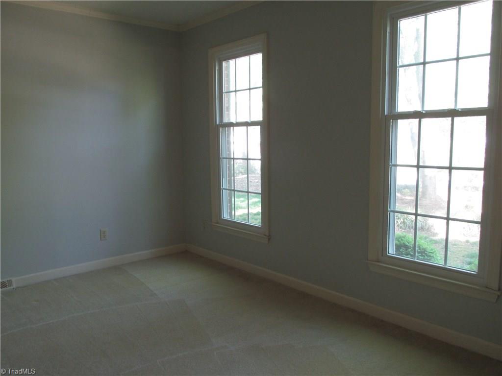 1714 Scarborough Road High Point, NC 27265 - Photo 5 of 24 Gallery Image 5