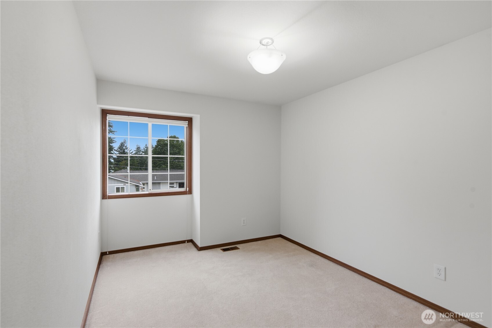 19022 102nd Avenue Southeast Renton, WA 98055 - Photo 26 of 36