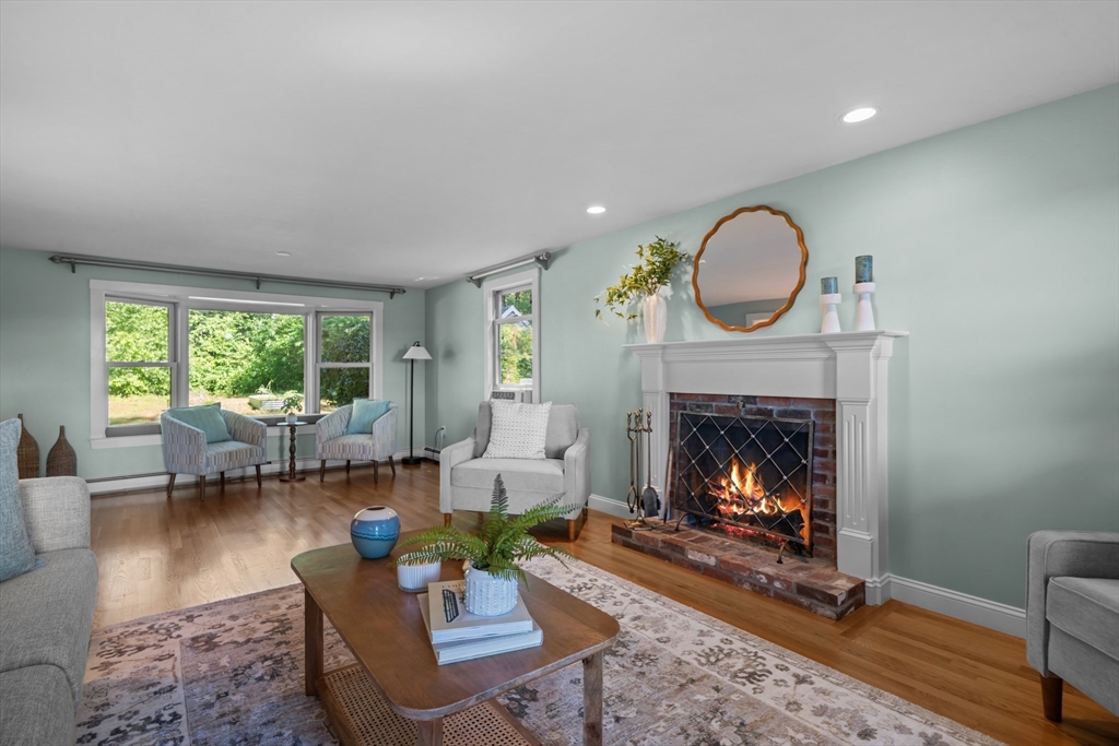 22 Main Street Norfolk, MA 02056 - Photo 2 of 42