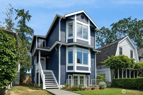 $4,995 | 2006 42nd Avenue East, Seattle, WA 98112