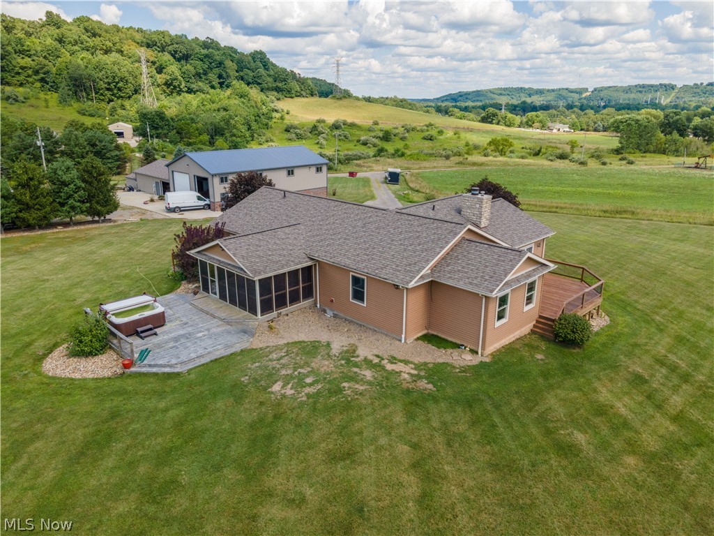 6795 Alliance Road Northwest Malvern, OH 44644 - Photo 3 of 35