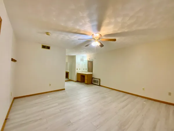 $2,800 | 3121 Carefree Drive, Rockford, IL 61114