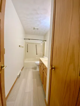 $2,800 | 3121 Carefree Drive, Rockford, IL 61114