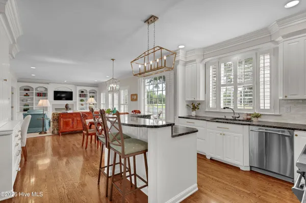 $1,875,000 | 2240 Deepwood Drive, Wilmington, NC 28405