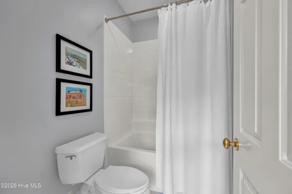 $1,875,000 | 2240 Deepwood Drive, Wilmington, NC 28405
