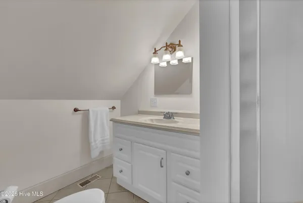 $1,875,000 | 2240 Deepwood Drive, Wilmington, NC 28405