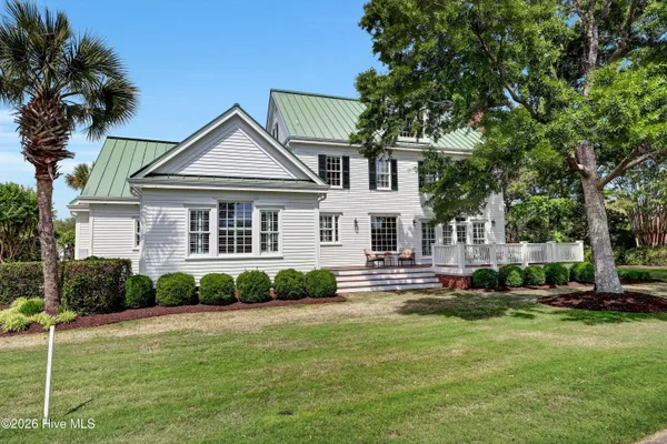 $1,875,000 | 2240 Deepwood Drive, Wilmington, NC 28405
