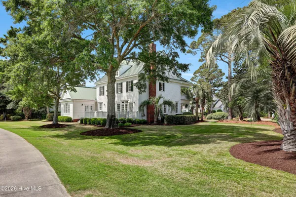 $1,875,000 | 2240 Deepwood Drive, Wilmington, NC 28405