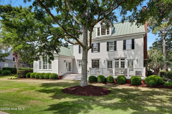 $1,875,000 | 2240 Deepwood Drive, Wilmington, NC 28405