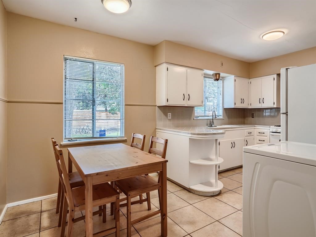 1110 Southwood Road Austin, TX 78704 - Photo 5 of 11