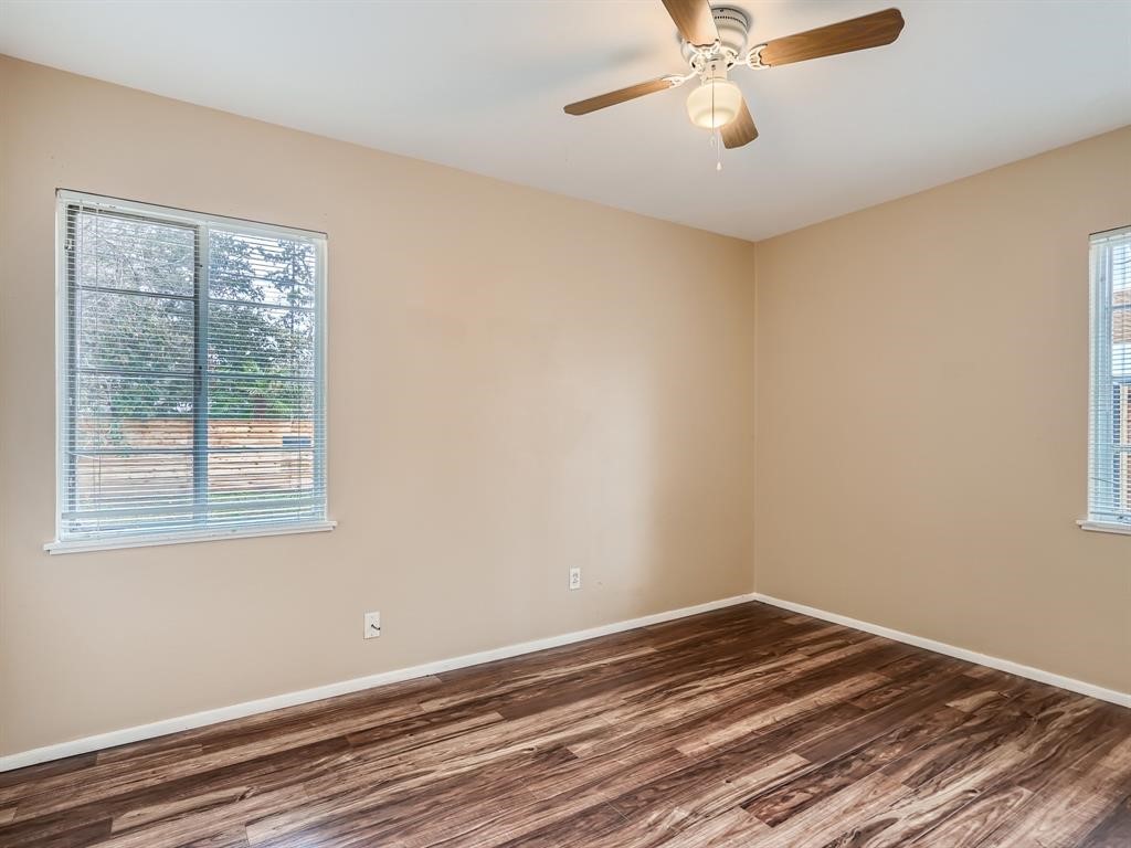 1110 Southwood Road Austin, TX 78704 - Photo 9 of 11