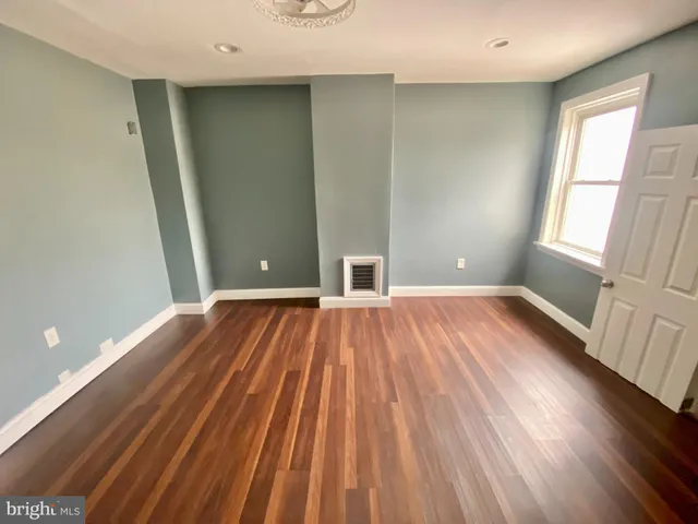 $2,150 | 34 Southard Street, Unit 2, Trenton, NJ 08609