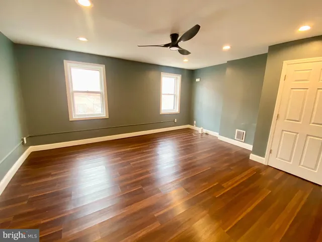 $2,150 | 34 Southard Street, Unit 2, Trenton, NJ 08609