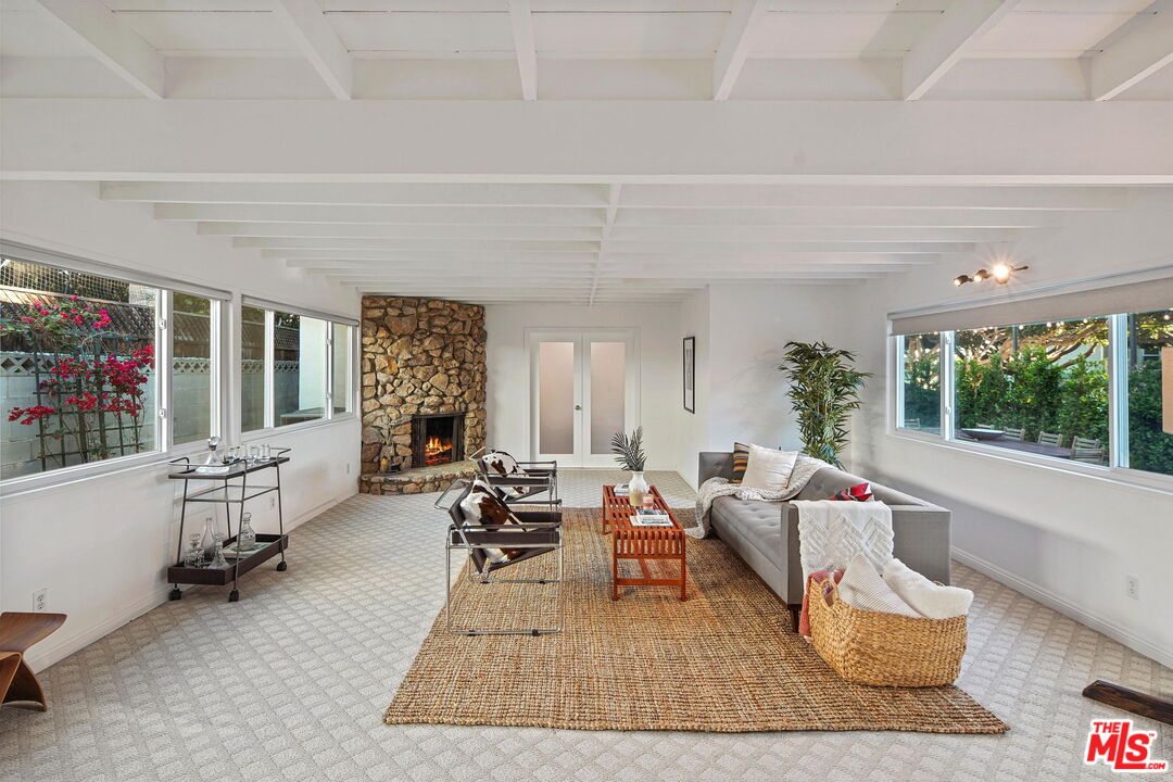 1102 Maple Street Santa Monica, CA 90405 - Photo 23 of 54