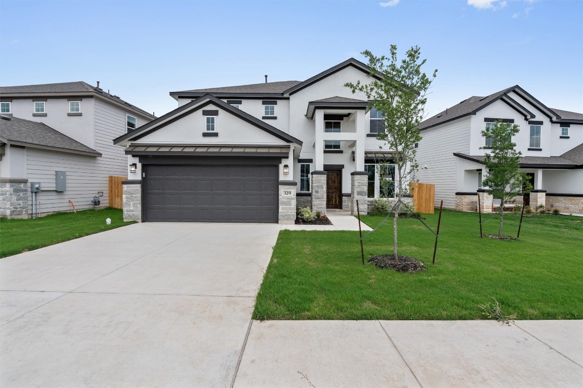 a view of outdoor space yard and patio