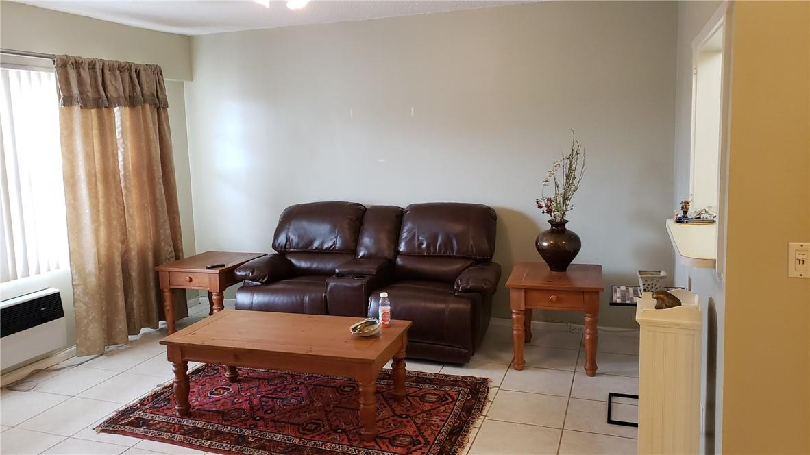 373 Fanshaw I, Unit 373 Boca Raton, FL 33434 - Photo 2 of 16 Photo 2