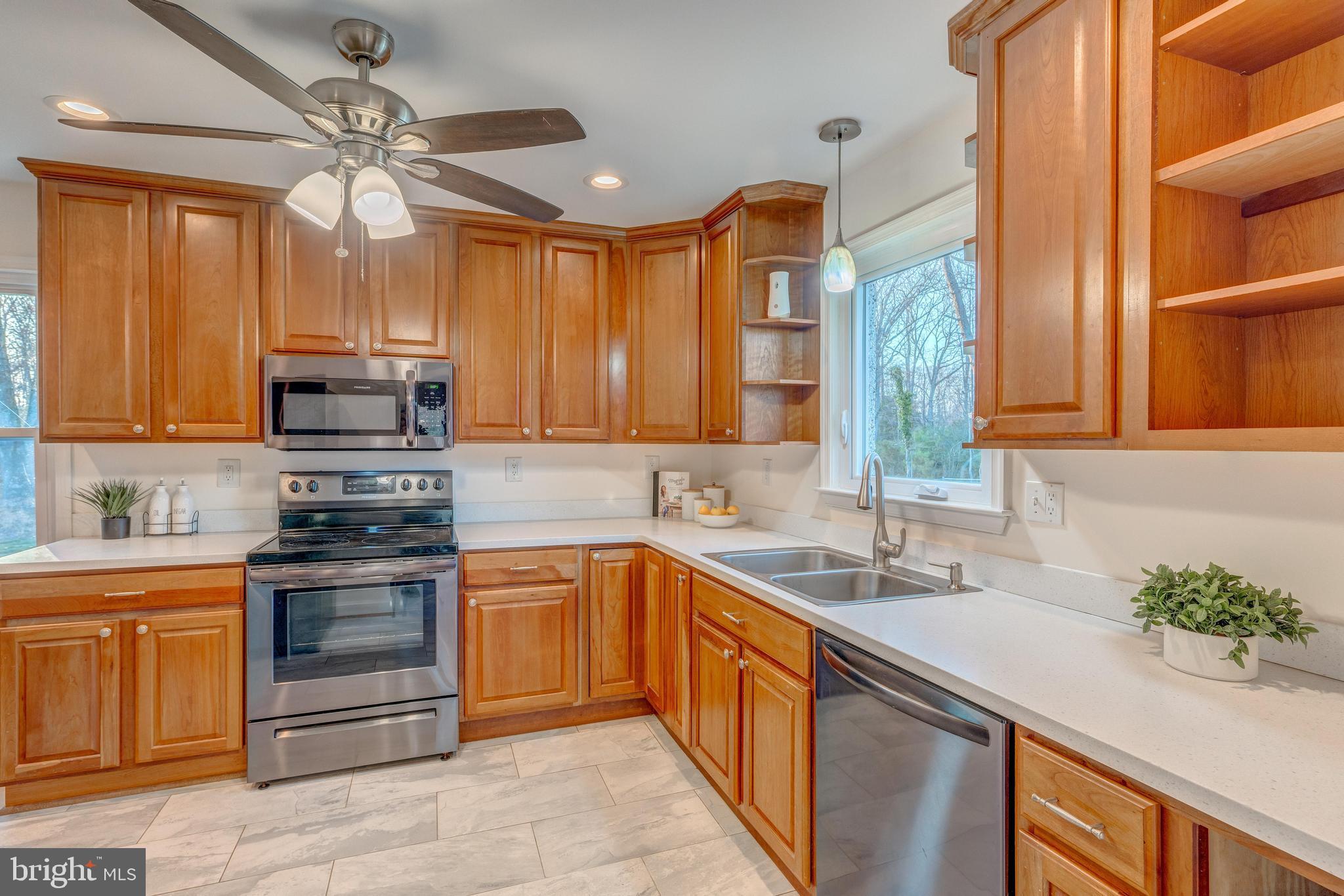 7450 Bensville Road Waldorf, MD 20603 - Photo 48 of 69 Kitchen 42" Cherry solid cabinets. New 2018