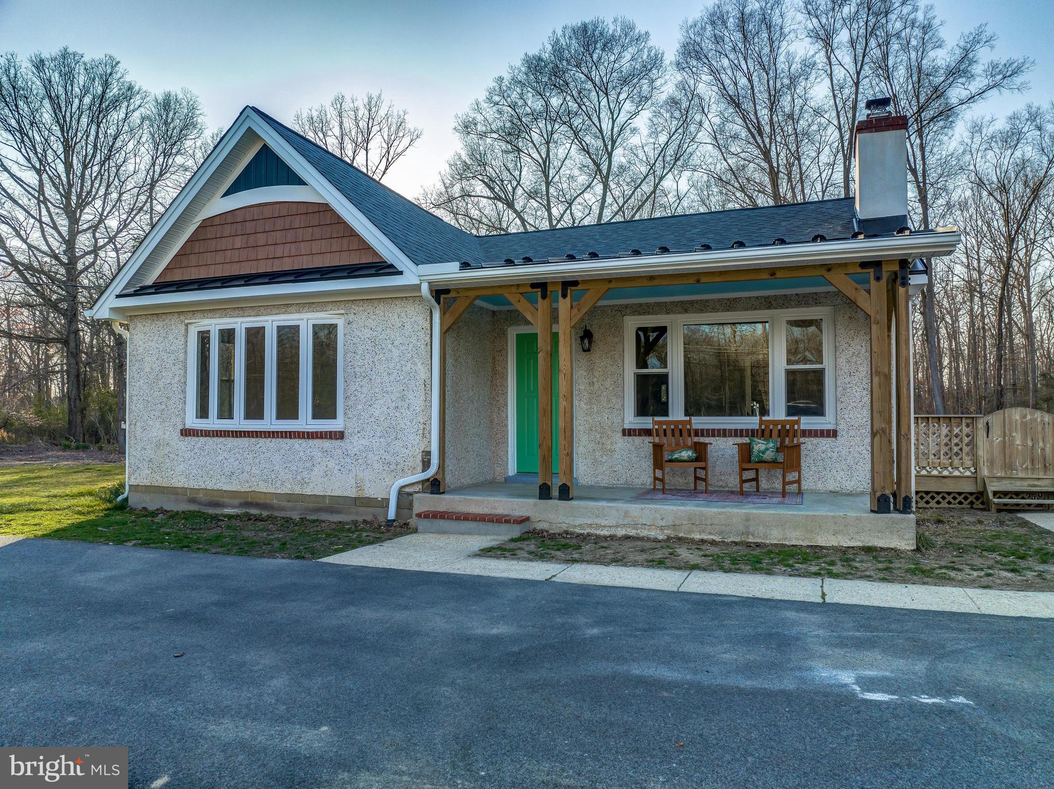 7450 Bensville Road Waldorf, MD 20603 - Photo 6 of 69 House stucco is bottle dash, rare to our area.