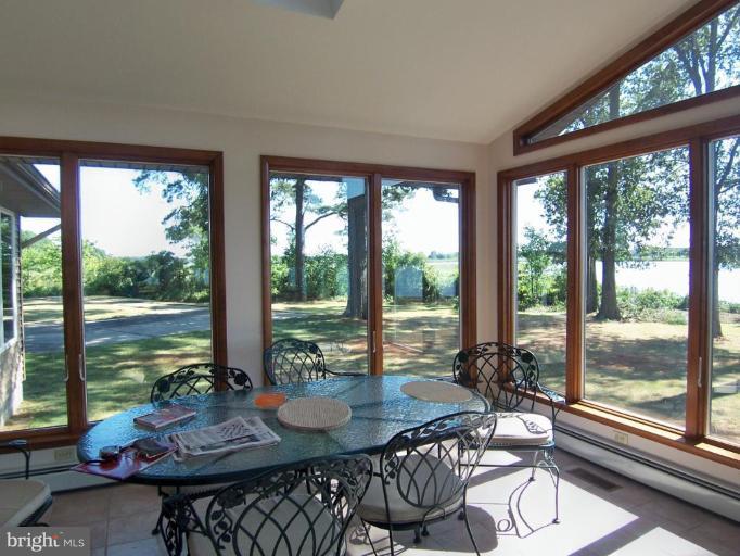 4641 Maple Dam Road Cambridge, MD 21613 - Photo 17 of 30 Waterside sunroom