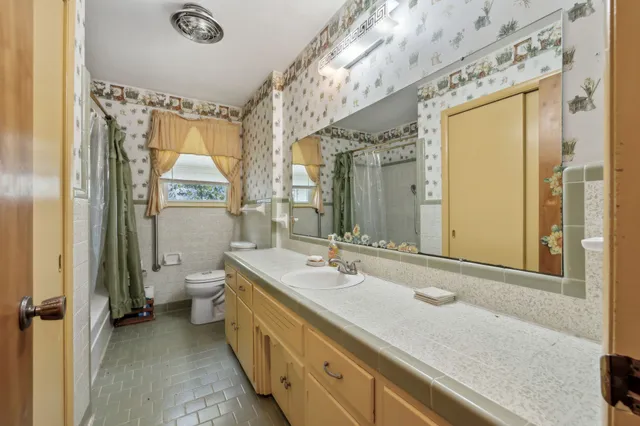 $750,000 | 10924 Rials Branch Road, Bon Aqua, TN 37025