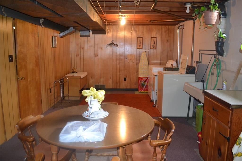 2143 Dime Road Vandergrift, PA 15690 - Photo 8 of 12