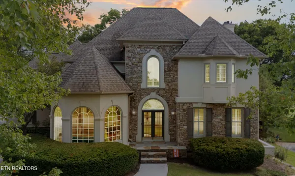 $955,000 | 408 Windham Hill Road, Knoxville, TN 37934