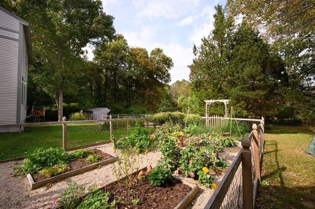 94 Booth Hill Road Scituate, MA 02066 - Photo 36 of 42 Gallery Image 36