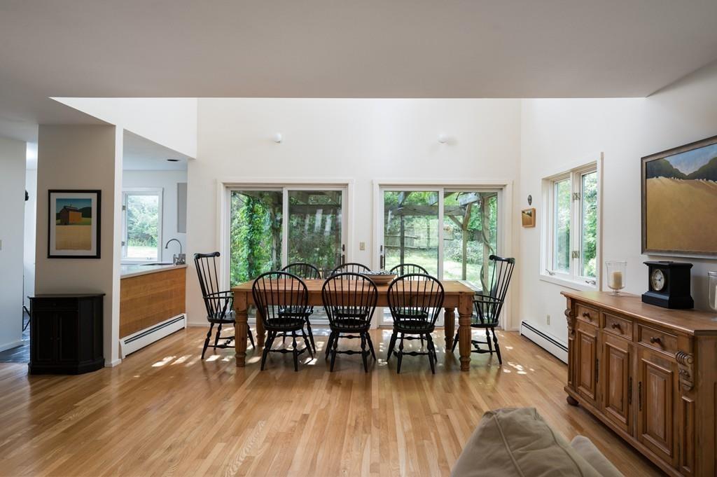 94 Booth Hill Road Scituate, MA 02066 - Photo 9 of 42 Gallery Image 9