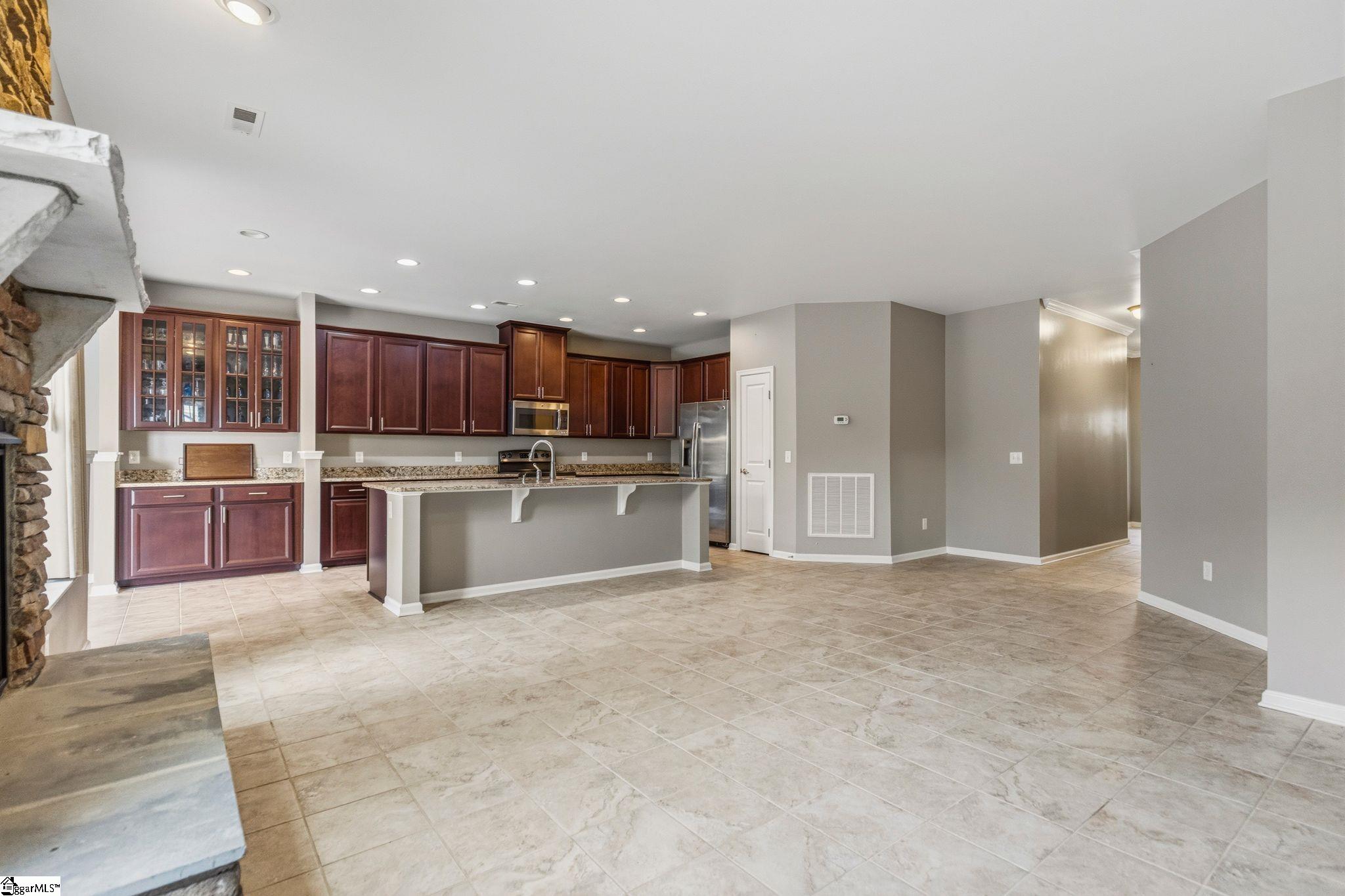 300 Bucklebury Road Greer, SC 29651 - Photo 19 of 48