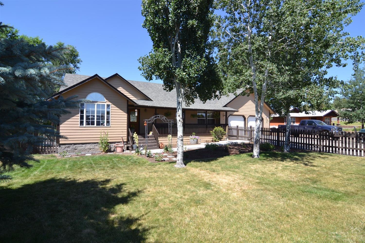 3210 Northeast Yellowpine Road Prineville, OR 97754 - Photo 2 of 25 Additional Photo