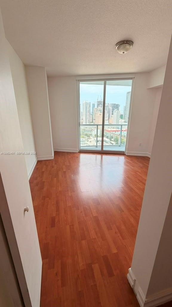 185 Southwest 7th Street, Unit 2505 Miami, FL 33130 - Photo 7 of 11