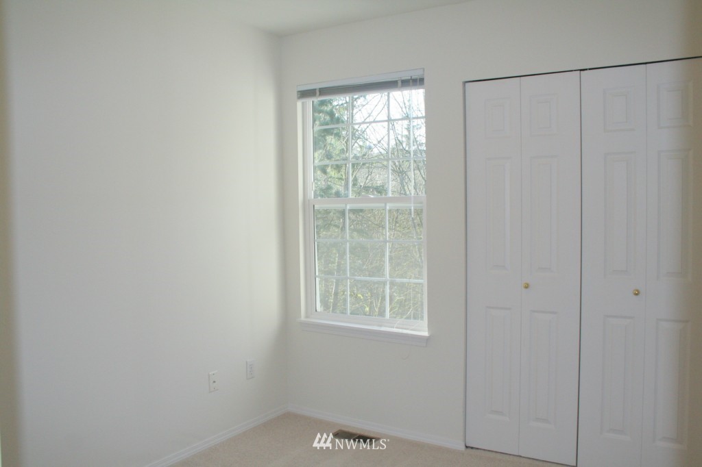 14505 Simonds Road Northeast Kirkland, WA 98034 - Photo 13 of 15