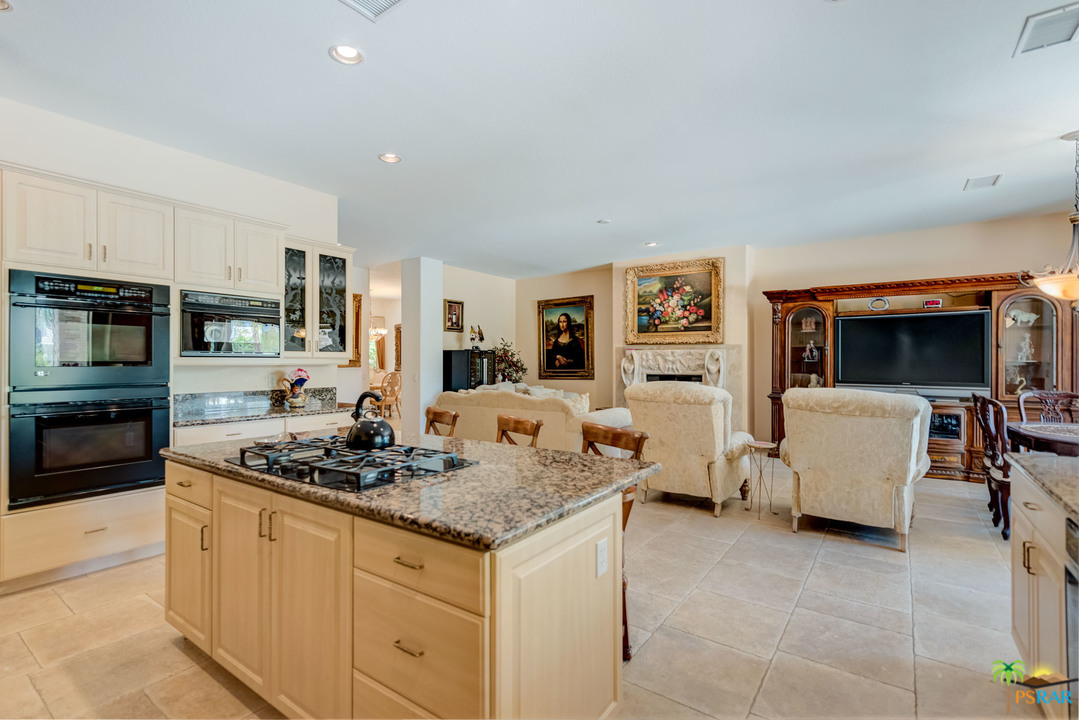7 Maurice Court Rancho Mirage, CA 92270 - Photo 23 of 53 Additional Photo