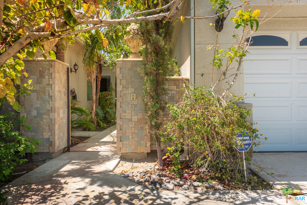 7 Maurice Court Rancho Mirage, CA 92270 - Photo 6 of 53 Additional Photo