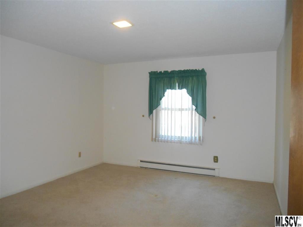301 Georgetown Road Lenoir, NC 28645 - Photo 4 of 24 Gallery Image 4