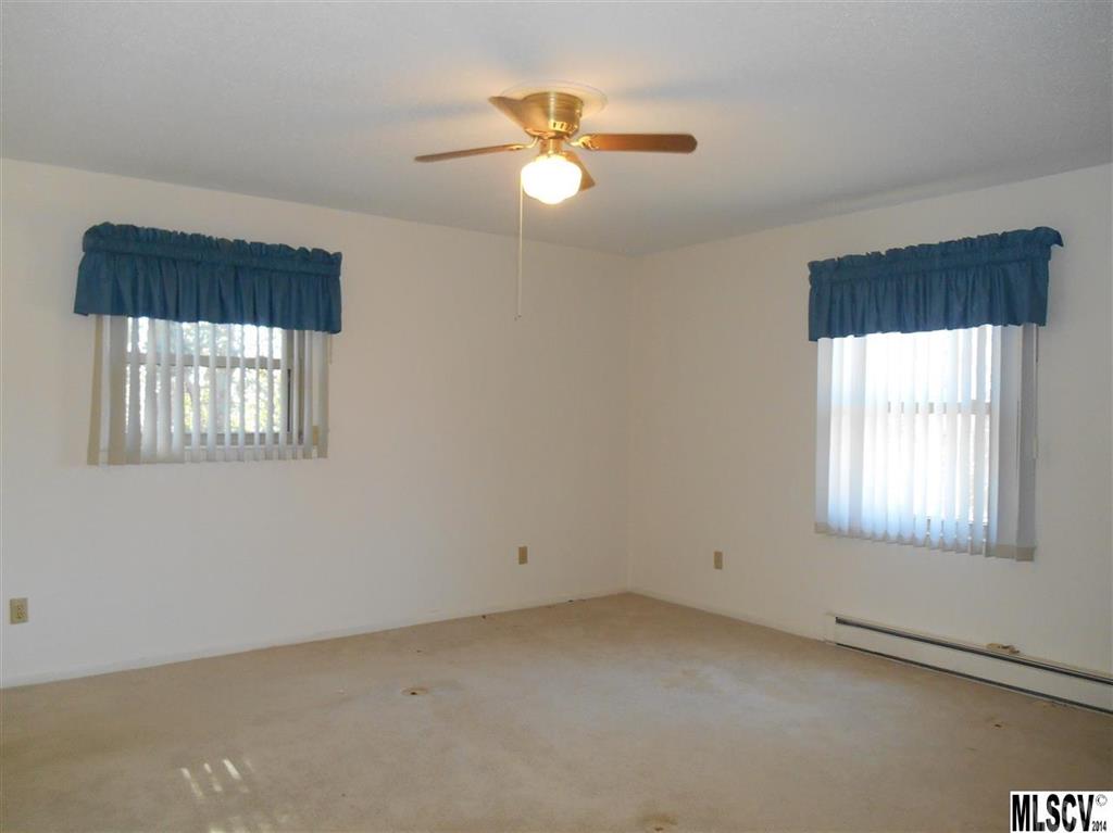 301 Georgetown Road Lenoir, NC 28645 - Photo 6 of 24 Gallery Image 6
