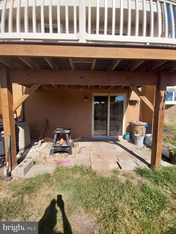 a house view with a backyard space