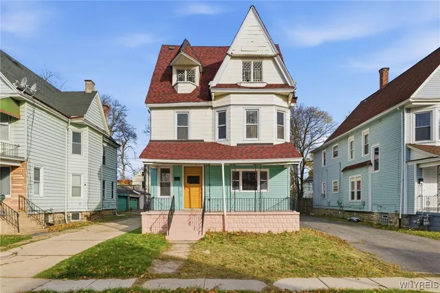 $249,900 | 520 Woodlawn Avenue, Buffalo, NY 14208