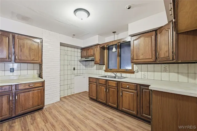 $249,900 | 520 Woodlawn Avenue, Buffalo, NY 14208