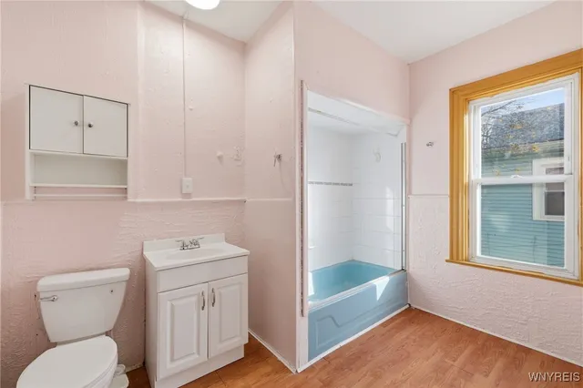 $249,900 | 520 Woodlawn Avenue, Buffalo, NY 14208